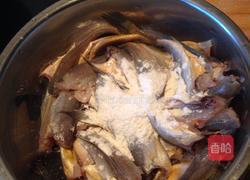 香酥黄花鱼罐头的做法图解1