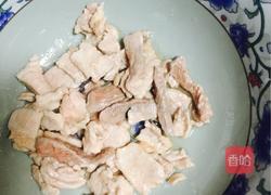 杏鲍菇青椒滑肉片的做法图解3