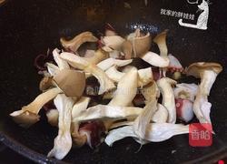 蒜香杏鲍菇章鱼的做法图解6