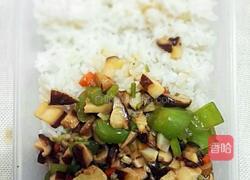 香菇炒青椒的做法图解5