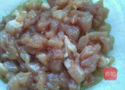 皮蛋瘦肉粥的做法图解3