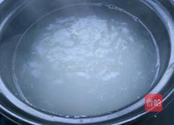 皮蛋瘦肉粥的做法图解5