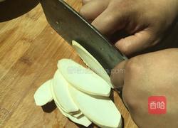 杏鲍菇炒肉的做法图解2