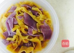 彩色面条的做法图解4