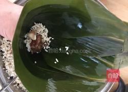 香菇干贝瘦肉粽子的做法图解6