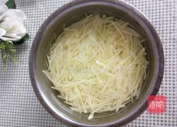 醋炝土豆丝的做法图解2