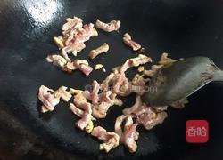 胡萝卜炒肉丝的做法图解3