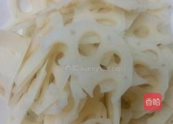 家常拌脆藕的做法图解1