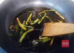 葱油拌面。的做法图解7