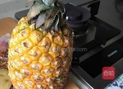 菠萝炒饭的做法图解1