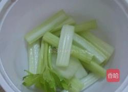 黄瓜炒虾仁的做法图解2