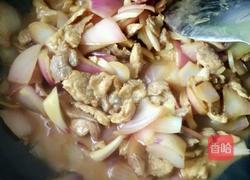洋葱炒肉的做法图解4