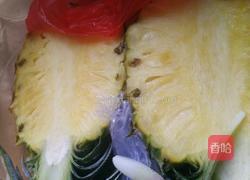 菠萝炒饭的做法图解1