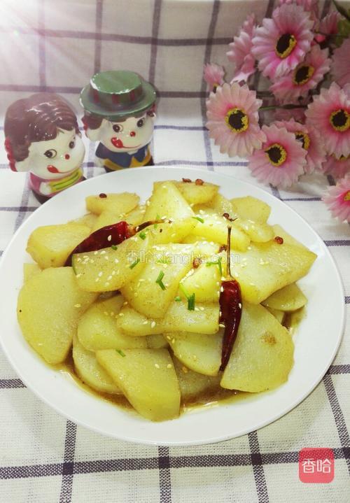 孜然土豆片的做法_菜谱_香哈网