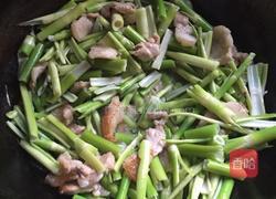 竹笋小炒肉的做法图解3