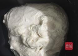 葡萄干夹心小面包的做法图解1