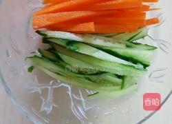 鸡蛋蔬菜卷的做法图解2