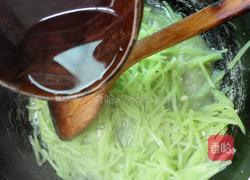 清炒莴笋丝的做法图解5