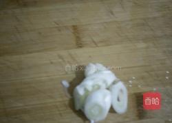 黄瓜木耳炒鸡蛋的做法图解2