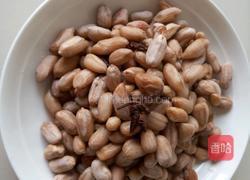 水煮花生米的做法图解3