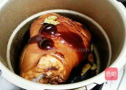 可以用什么炖肘子 MjUwX2MyOjEvM15yYjI6MS84XzE4MA