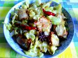 爆炒烧肉甘蓝菜