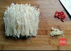 拌金针菇的做法图解2