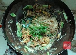 鸡蛋生菜炒米粉的做法图解9