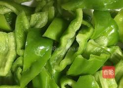 青椒土豆片的做法图解2