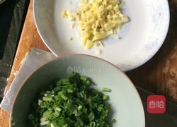 炸肉丸的做法图解2