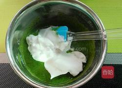 八寸菠菜戚风的做法图解8