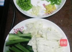 黄瓜凉拌腐竹的做法图解3