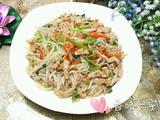 肉丝炒豆芽