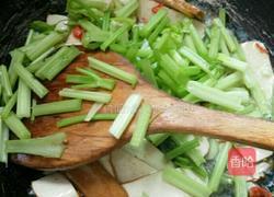 芹菜炒香干的做法图解4