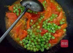 西红柿炒鸡蛋豌豆的做法图解9