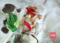 鲜菌奶白鲫鱼汤的做法图解10