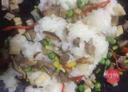 炒糯米饭的做法图解10