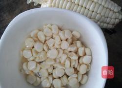 瘦肉皮蛋粥的做法图解2