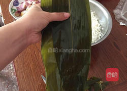 咸肉粽的做法图解2