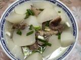 猪骨头萝卜汤