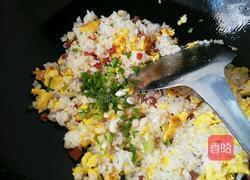 腊肠炒饭的做法图解8