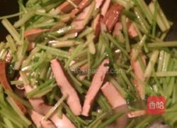 小芹菜炒香干的做法图解4