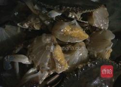 葱姜炒蟹的做法图解2