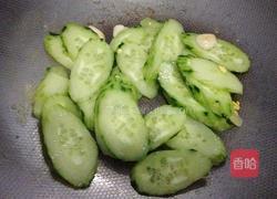 黄瓜片炒蛋的做法图解10