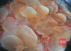 土豆番茄海带汤的做法图解4