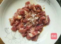 毛豆炒肉的做法图解3