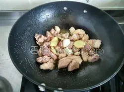 土豆海带烧肉的做法图解5