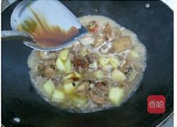 土豆焖鸡肉的做法图解10