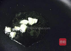 西兰花炒虾球的做法图解5
