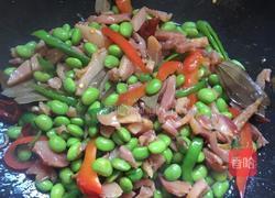 辣鸡腿炒青豆的做法图解5